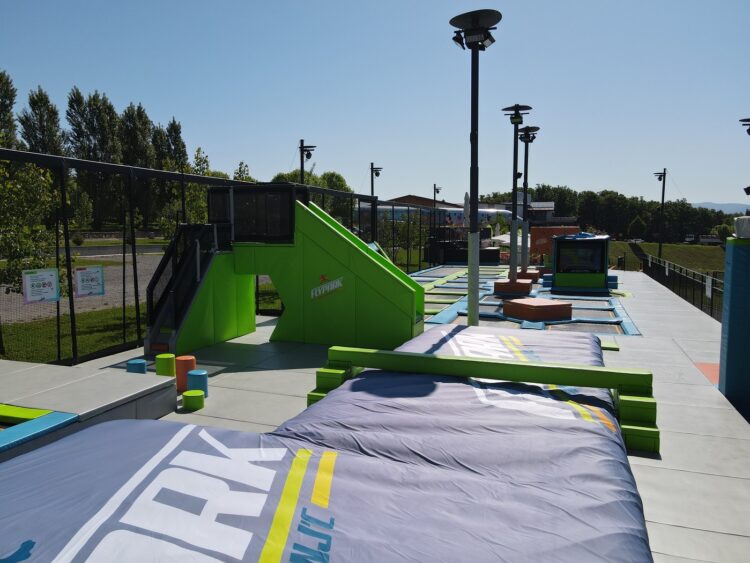 Flypark trampolin park